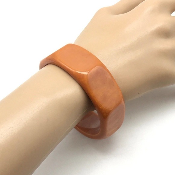 Vintage Chunky Octagon Shaped Bakelite Bangle Bracelet 8" - Picture 8 of 9